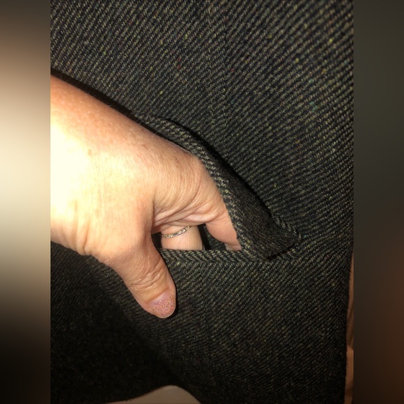 Banana Republic Jacket olive green 2 button blazer, wool. SZ 6 - Picture 12 of 15